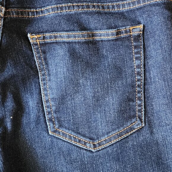 GAP Curvy Skinny Medium Wash Faded Jeans Size 28R - Picture 15 of 15